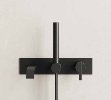 GRUPPO A PARETE PER VASCA NIC DESIGN SOLO 28x7 cm