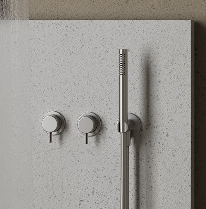 GRUPPO DOCCIA NIC DESIGN MADE CON MISCELATORE E DEVIATORE 2 VIE